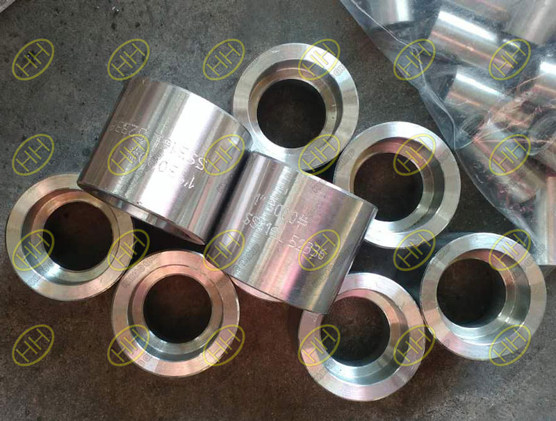 Diverse stainless steel fittings meeting varied standards available at Haihao Group