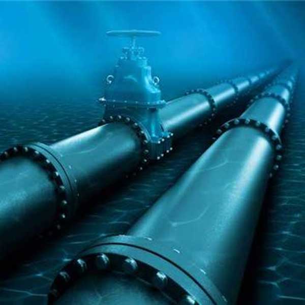 Energy vessel - submarine oil and gas pipeline