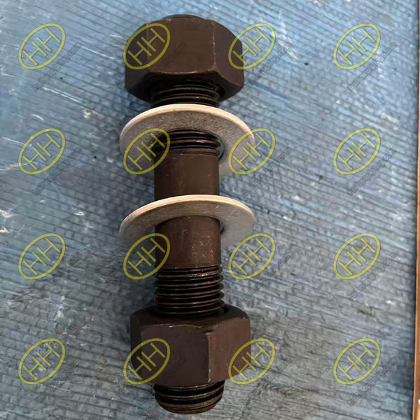 Haihao Group Ships ASTM A193 B7 Stud Bolt Sets and Seamless Steel Pipes to Kenya